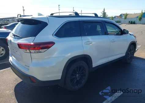 2019 Toyota Highlander Se from USA, damaged, VIN 5TDJZRFH8KS602415